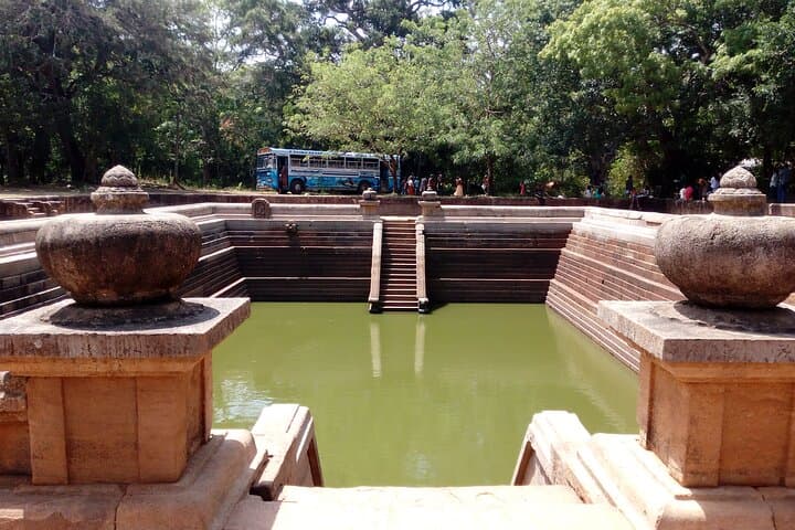 Kandy to Anuradhapura Day Trip: Explore Sri Lanka’s Sacred Ancient Capital