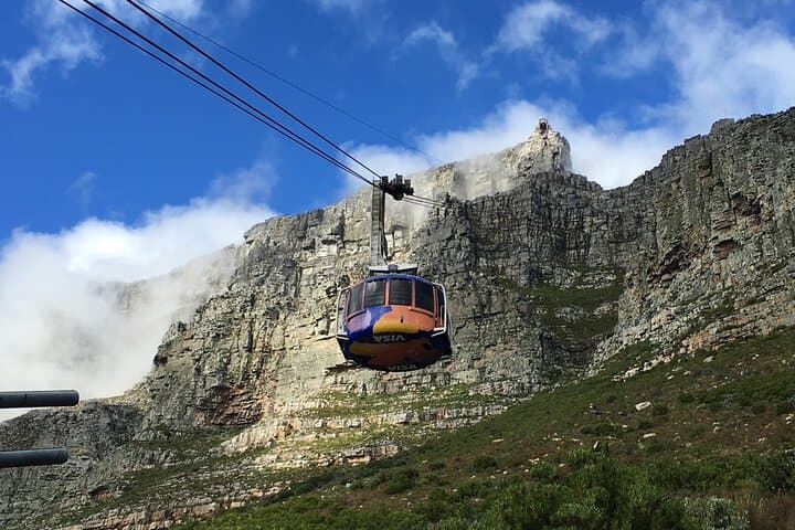 Conquer Table Mountain via India Venster: Guided Hike with Private Pickup photo 3