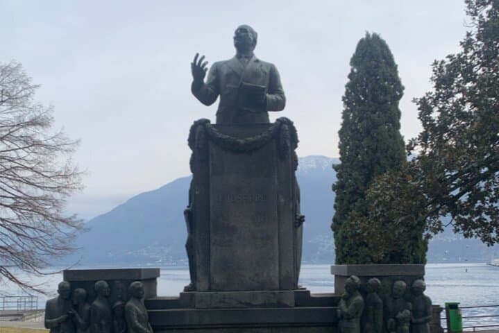 Locarno Scavenger Hunt: Self-Guided Walking Tour of Piazza Grande & Castello photo 4