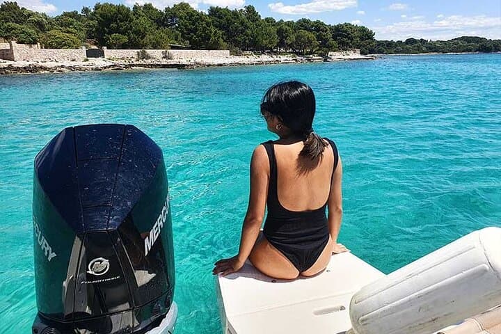 Half-Day Private Boat to Blue Lagoon & Šolta from Trogir or Split photo 3