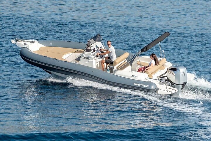 Half-Day Private Boat to Blue Lagoon & Šolta from Trogir or Split photo 6