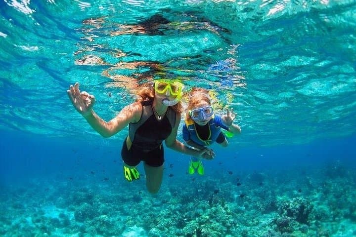 Sail the Amalfi Coast: 4-Hour Boat Tour to Li Galli Islands photo 3