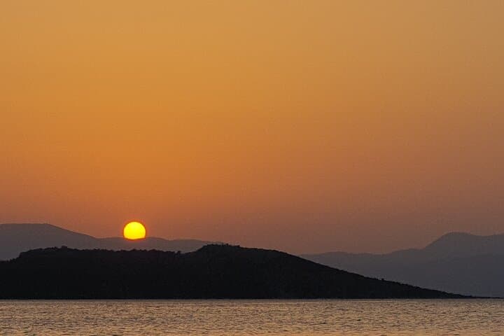 Sail the Athens Riviera: Private Catamaran with Meal & Wine
