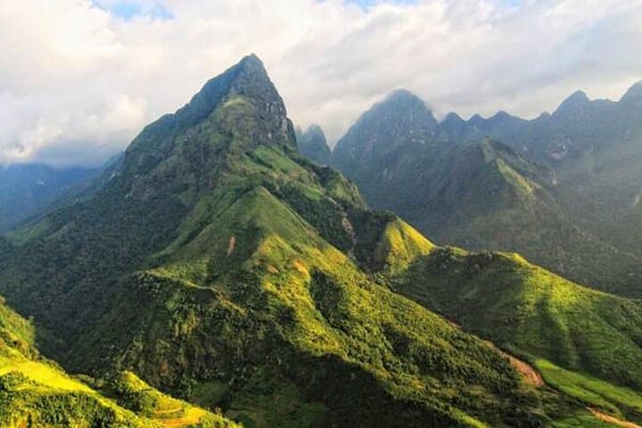 Fansipan Summit: 2-Day Roof of Indochina Cable Car & Cat Cat Village Tour photo 5