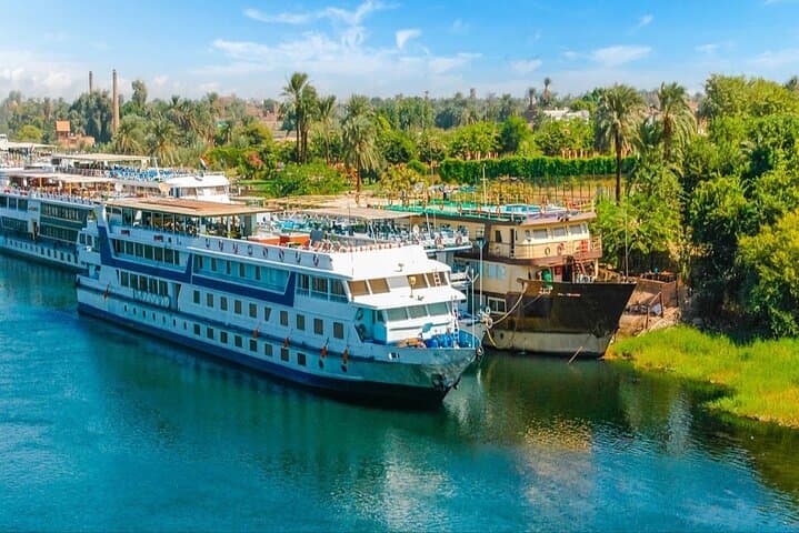 Nile Cruise Luxor to Aswan: 4-Night Classic Journey Through Ancient Egypt
