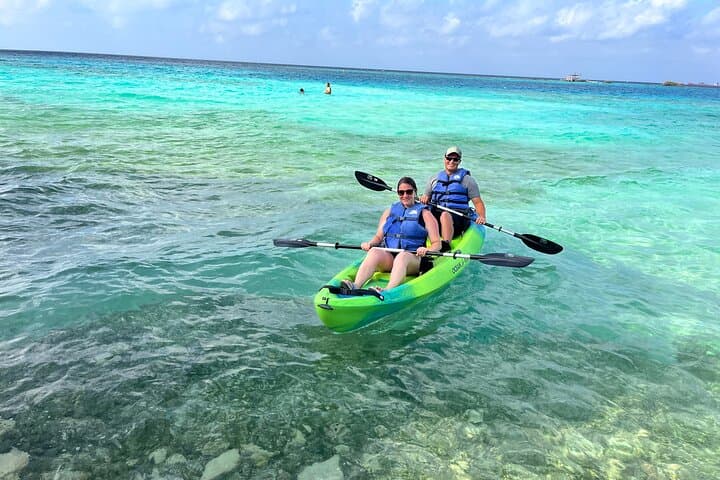 Sea Glass Island Kayak Adventure in Aruba photo 6
