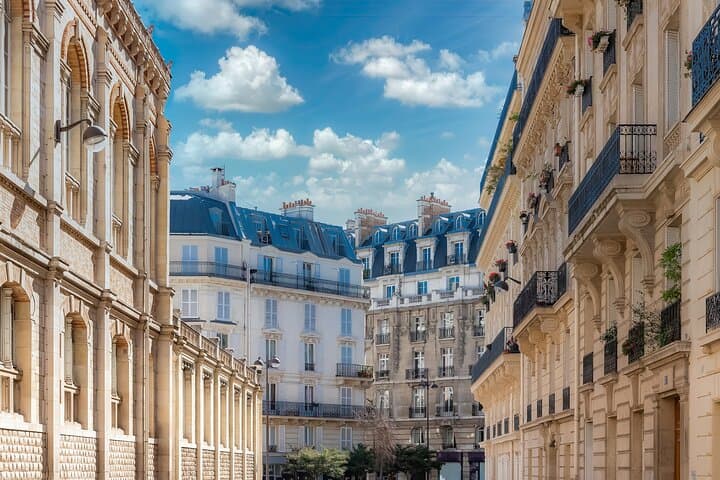 Half-Day Private Tour of Paris from Airport with a Local Guide photo 2