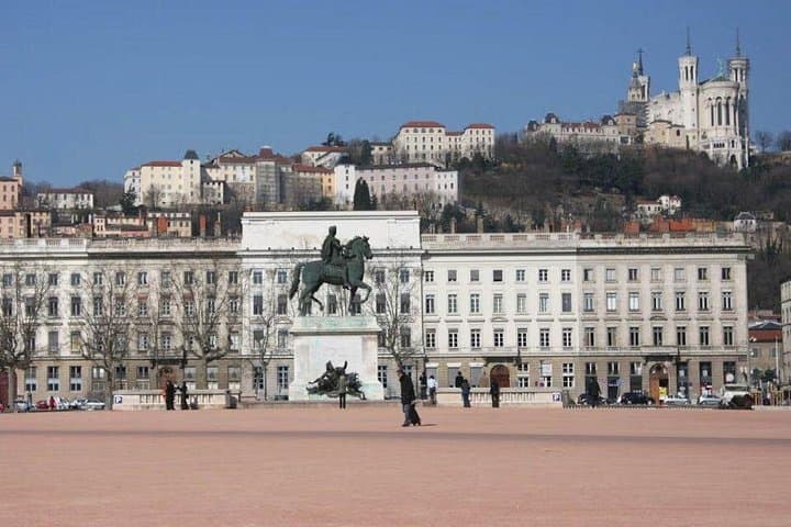 Explore Lyon on Foot: 2-Hour Guided Walking Tour of Vieux Lyon & Presqu’île photo 3