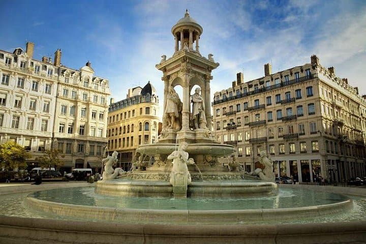 Explore Lyon on Foot: 2-Hour Guided Walking Tour of Vieux Lyon & Presqu’île photo 2