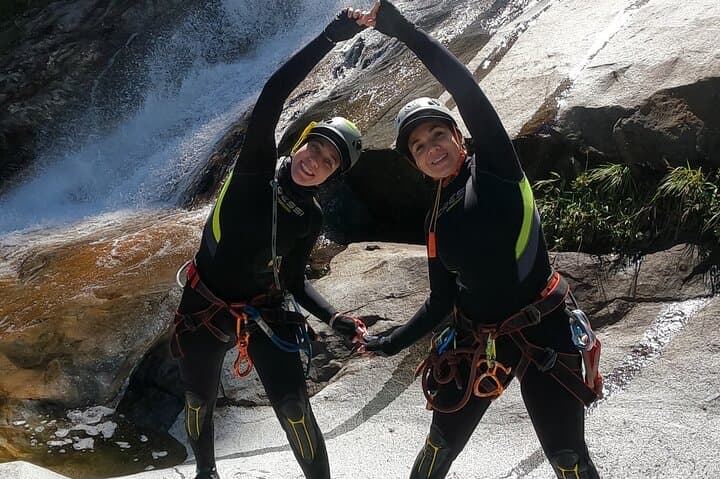 Extreme Canyoning in Chispero Canyon: Private Adventure from Guatape photo 2