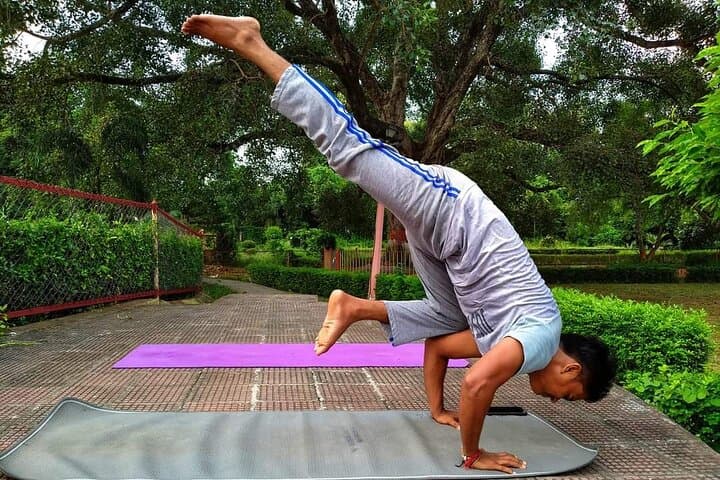 Sunrise Yoga on the Ganges with Manjeet — Varanasi Morning Session photo 2