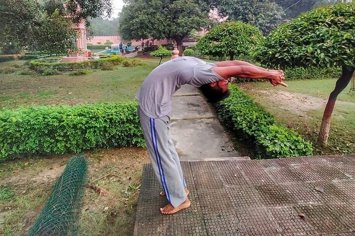 Sunrise Yoga on the Ganges with Manjeet — Varanasi Morning Session photo 3