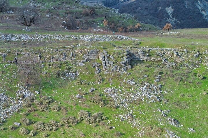 Explore Antigonea: Day Trip to Pyrrhus’s Ancient City from Gjirokastër photo 6