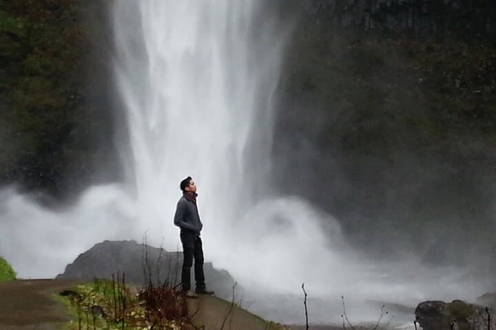 Afternoon Multnomah Falls & Columbia River Gorge Waterfalls Tour