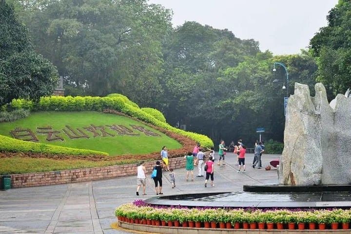 Private Guangzhou Day Tour: Canton Tower & Pearl River Pearl River Cruise with Local Guide photo 6