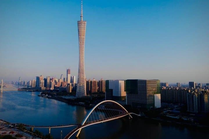 Private Guangzhou Day Tour: Canton Tower & Pearl River Pearl River Cruise with Local Guide photo 2