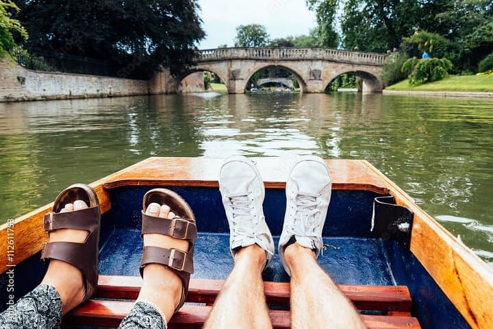 Private Day Tour of Cambridge: Punting, Colleges & Eagle Pub Lunch photo 4