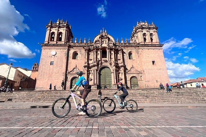 E-Bike Cusco: Ride to Sacsayhuaman, Tambomachay & Inkilltambo (Private) photo 1