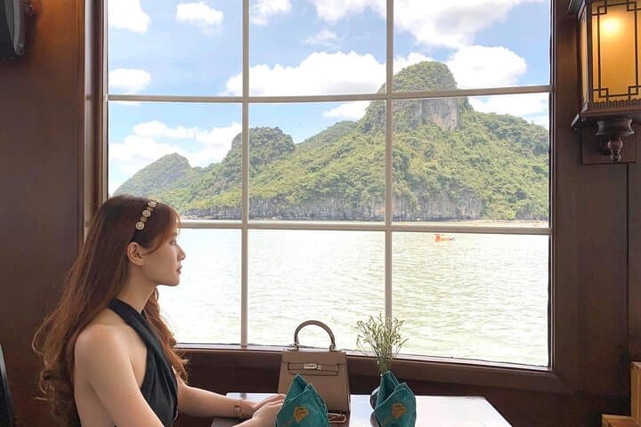 Full-Day Halong Bay Cruise from Hanoi with Kayaking, Cave Visits & Lunch photo 4