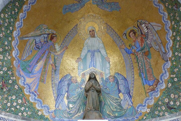 Private Half-Day Lourdes Walking Tour — Grotto, Bernadette & Local Highlights photo 5
