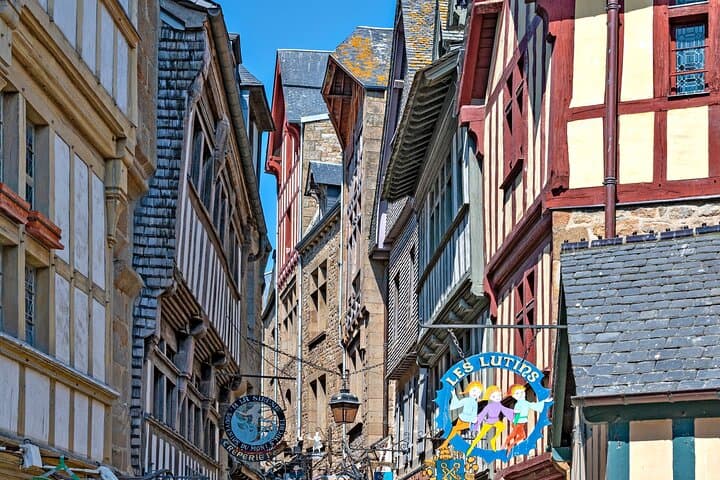 Full-Day Private Tour to Mont Saint-Michel from Bayeux: Abbey, Tides & Normandy Villages photo 3