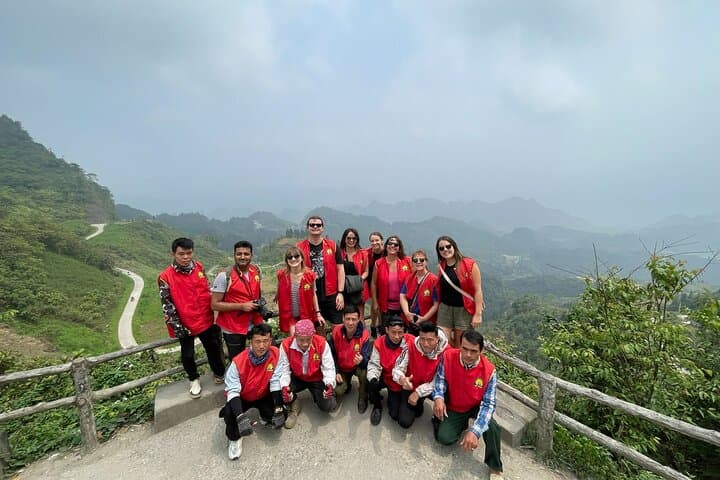 Sapa Off-the-Beaten-Path Motorbike Tour: Half-Day Ride to O Quy Ho & Ethnic Villages photo 4