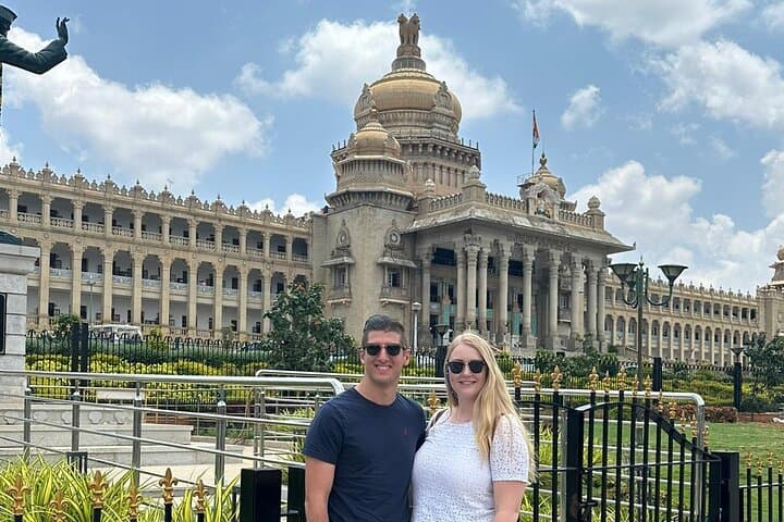 Bangalore to Cochin: Temples, Hill Stations & Backwaters of South India
