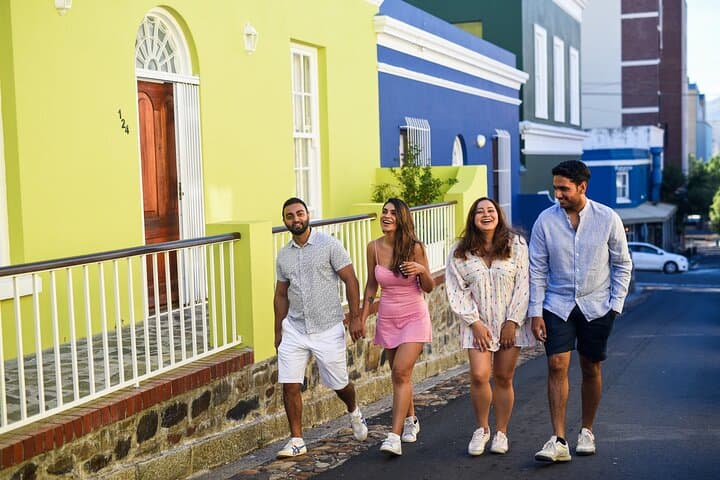 Private Cape Town Photoshoot: Couples, Families & Groups in Iconic Locations photo 6