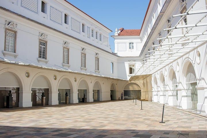 Leiria Time Travel Adventure — Private Family-Friendly Historical Walking Tour photo 2