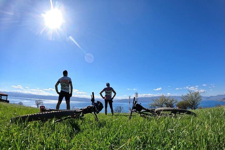 Cycle Lake Ohrid: Guided 35 km Ride from Ohrid to Struga