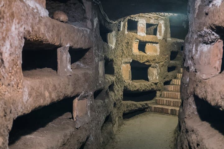 Private Rome Catacombs Tour with Chauffeur — St. Callixtus & St. Sebastian photo 5