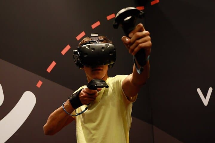 Collaborative Virtual Reality Escape in Paris: 60-Min Immersive Team Challenge photo 3