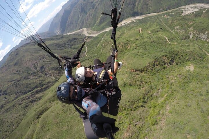 Private Paragliding Over Cañon del Chicamocha: Tandem Flights from San Gil photo 2