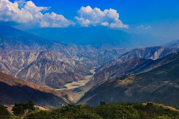 Private Paragliding Over Cañon del Chicamocha: Tandem Flights from San Gil photo 3