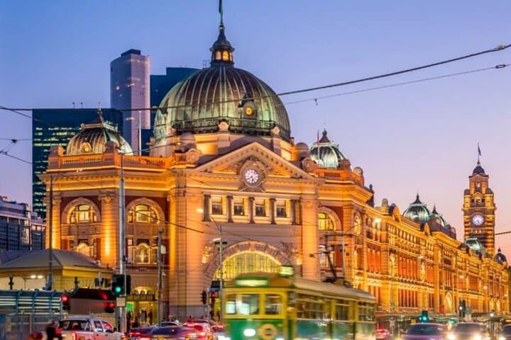 Melbourne Discovery Experience — 3-Hour Private Cultural & Food Walking Tour