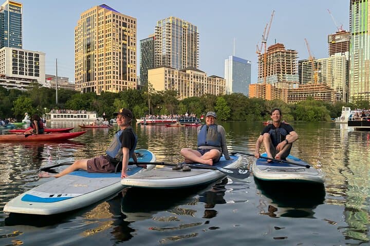 Congress Avenue Bat Bridge Paddleboard Tour — Lady Bird Lake Bat Watching at Dusk photo 3