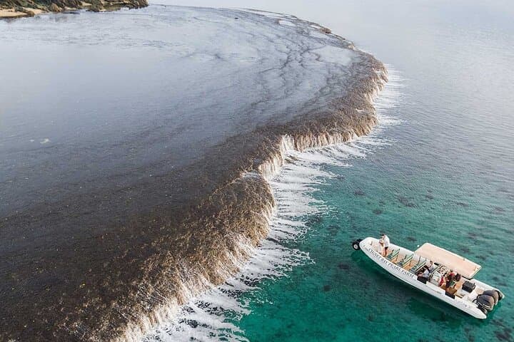 West Kimberley 6-Day Helicopter Safari from Broome — Horizontal Falls to Mount Hart photo 4