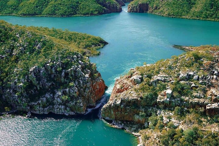 West Kimberley 6-Day Helicopter Safari from Broome — Horizontal Falls to Mount Hart photo 5