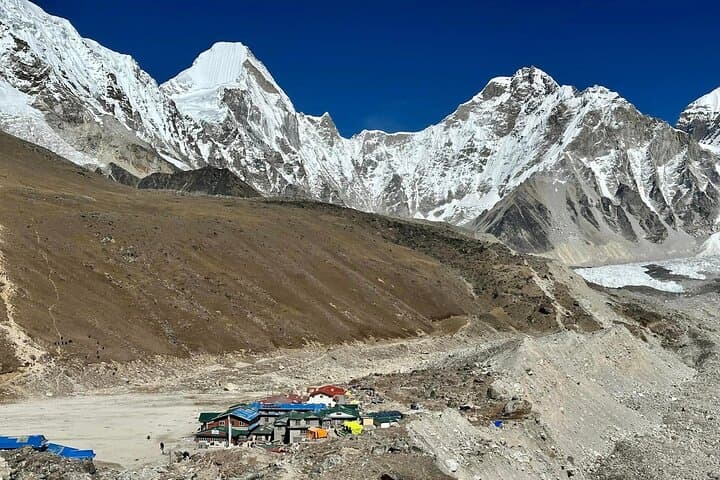 Luxury Everest Base Camp Trek: 11-Day Helicopter-Assisted High-Altitude Journey