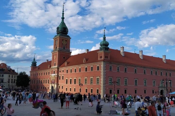 Medieval Warsaw GPS App: Self-Guided Walking Game Through Old Town photo 3