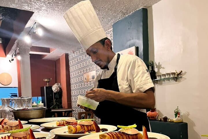 Quito Food & Cooking Class: Historic City Tasting Walk and Chef-Led Workshop photo 5
