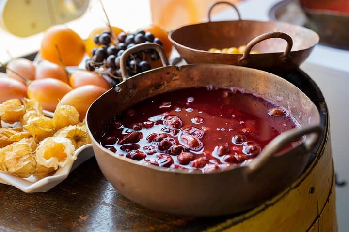 Caribbean Fruit Tasting & Paila Ice Cream Class in Cartagena photo 2