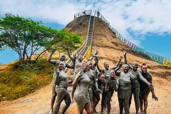Totumo Volcano Mud Bath: Cartagena Day Tour to Healing Mud