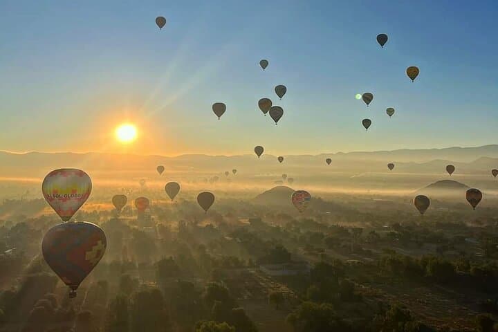 Teotihuacan Hot-Air Balloon Flight with Cave Breakfast and Pyramid Tour photo 2