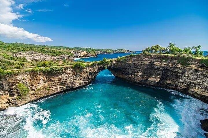 Private Nusa Penida Day Tour: Kelingking, Broken Beach & Crystal Bay photo 4