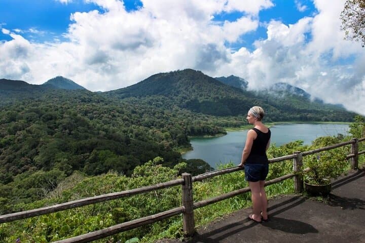Sekumpul Waterfall to Ulun Danu Beratan: Full-Day Bedugul Private Tour photo 5