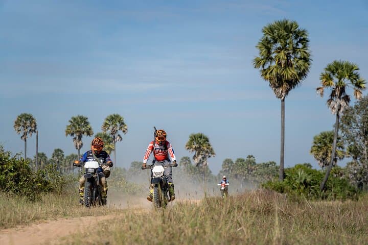 Half-Day Siem Reap Off-Road Dirt Bike Tour Through Rice Fields and Villages photo 4
