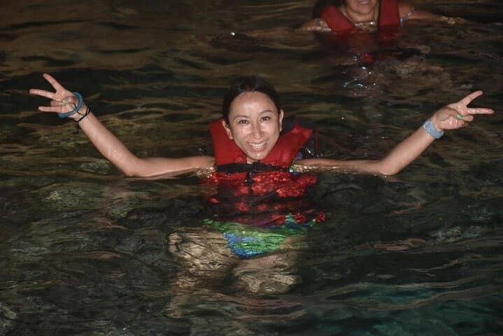 Explore Macao Beach and Water Cave by 4WD photo 5