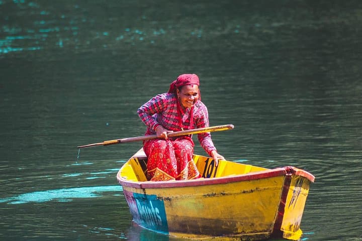 7-Day Best of Nepal: Kathmandu, Chitwan & Pokhara Tour photo 1