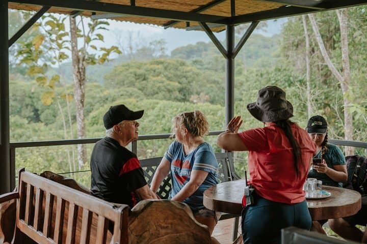 Vanilla, Cacao & Spice Farm Tour Manuel Antonio: Hands-On Tasting & Rainforest Views photo 6